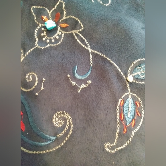 White Stag Womens Size 18.5X22 Inch Velvet Vest Embroidered Lined Blue/Red - Picture 13 of 16